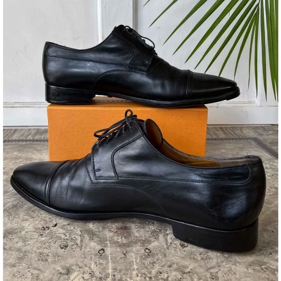 Gucci Cap Toe Leather Oxfords Black size 11.5